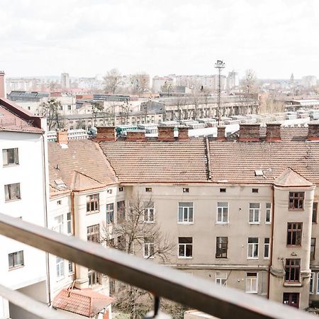 Near Trainstation 603 Daire İvano-Frankivsk Dış mekan fotoğraf