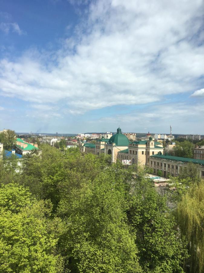 Near Trainstation 603 Daire İvano-Frankivsk Dış mekan fotoğraf